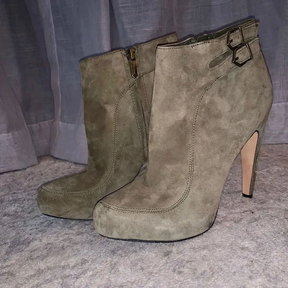 Sam Edelman Forest Green Suede Booties